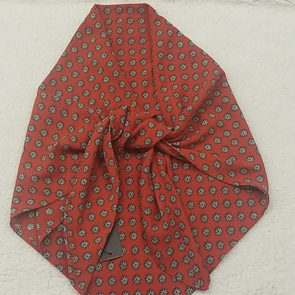 Lulu's Scarf